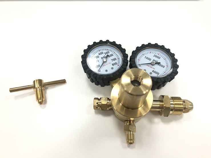 52001B - Nitrogen-Regulator-Inlet-CGA580-Outlet-1-4-Flare-800-4000psi